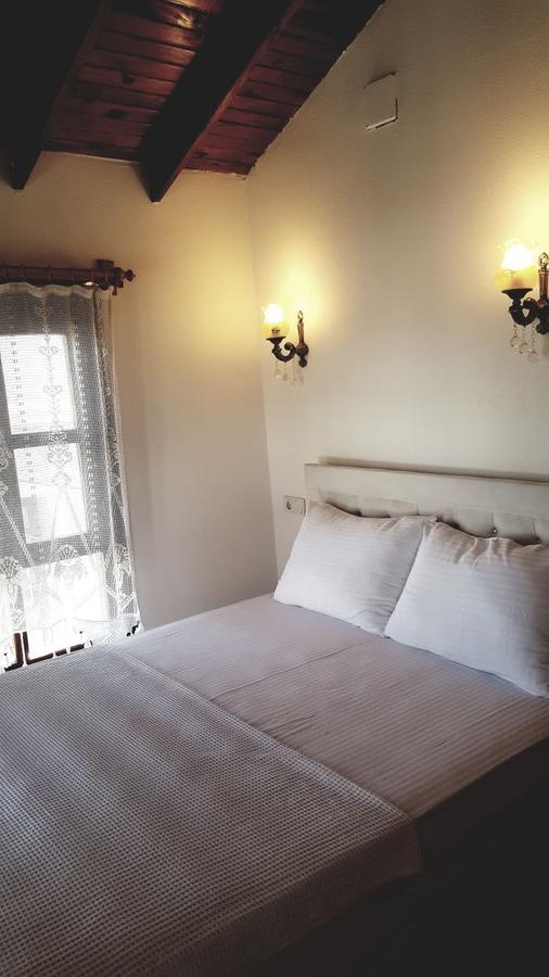 Cumbali Otel Бозджаада Екстериор снимка